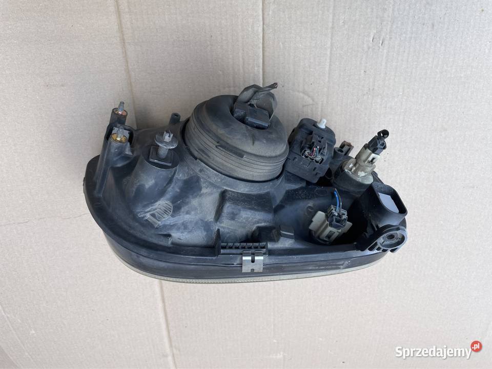 Lampa reflektor przód lewa Nissan micra k11 Części Szczecin