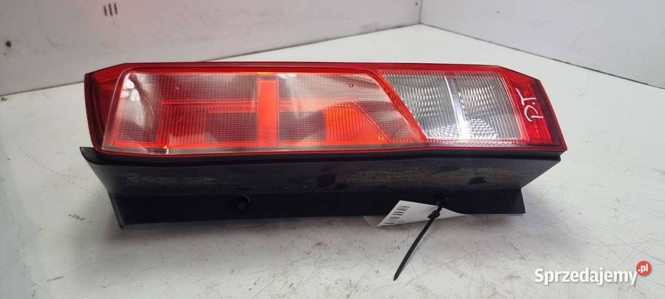 LAMPA PRAWA TYŁ VOLKSWAGEN CRAFTER II 7C Lipno