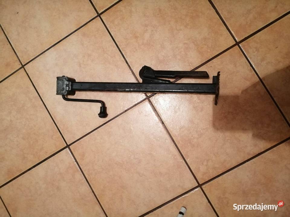 Lewarek podnośnik Maluch osobowe podkarpackie Dębica sprzedam