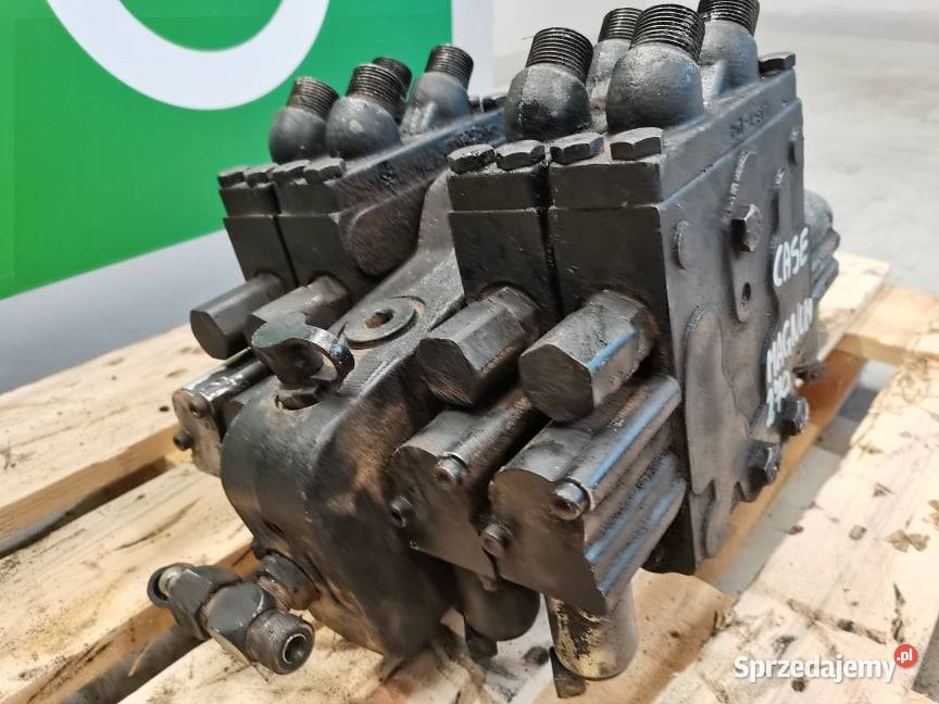 Case MX Magnum 2002r Blok sterujący hydrauliką wielkopolskie Wilkowo