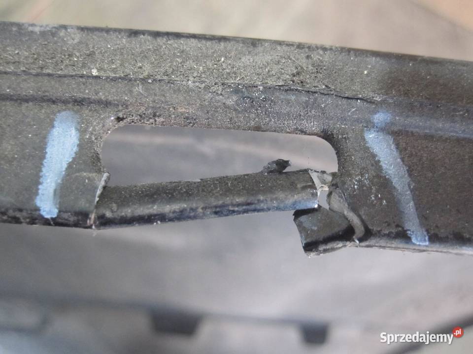 BMW E91 LIFT 09r zderzak tył Zderzaki sprzedam