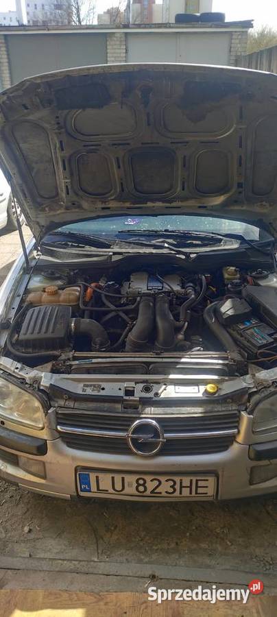 Opel Omega B 25 V6 Lublin