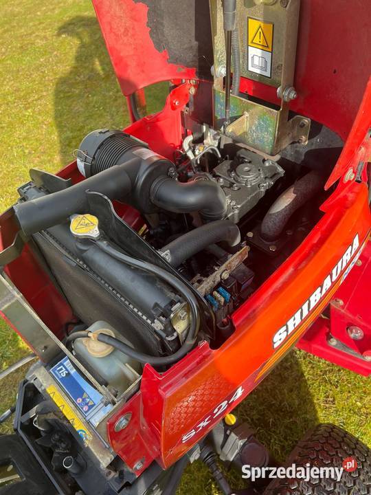 Traktorek komunalny Shibaura SX24 4x4 pług Dobra