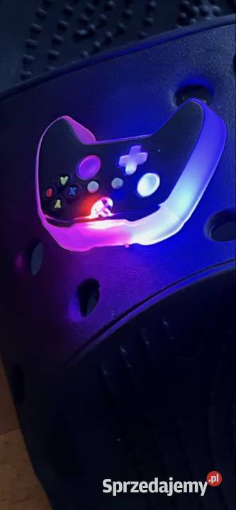 Przypinka Crocs led sprzedam