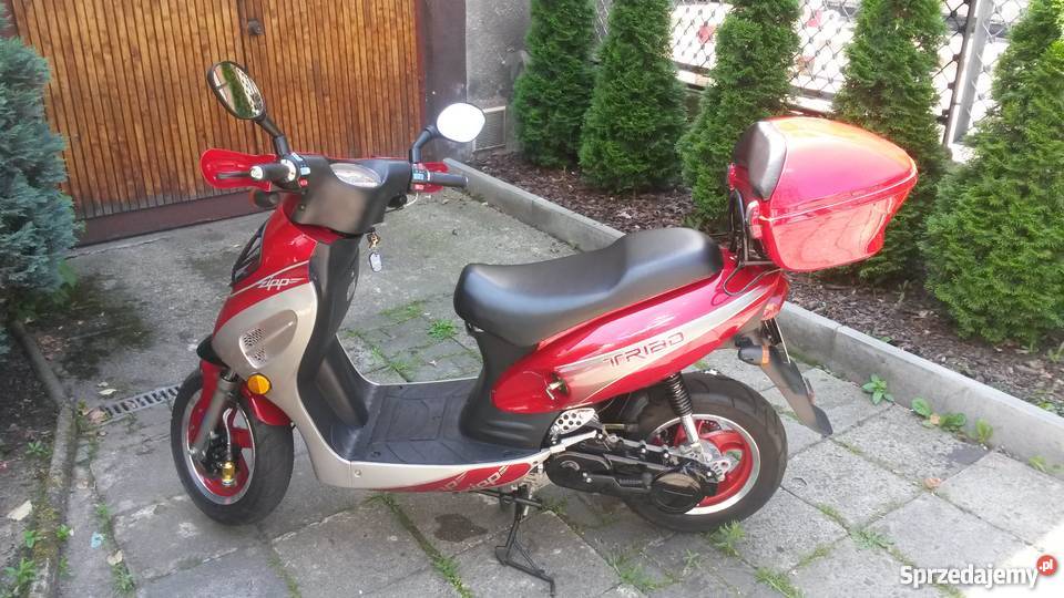 Sprzedam skuter łańcuch Motocykle i skutery