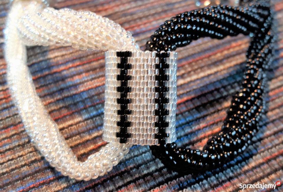 Bransoletka białoczarna z koralików