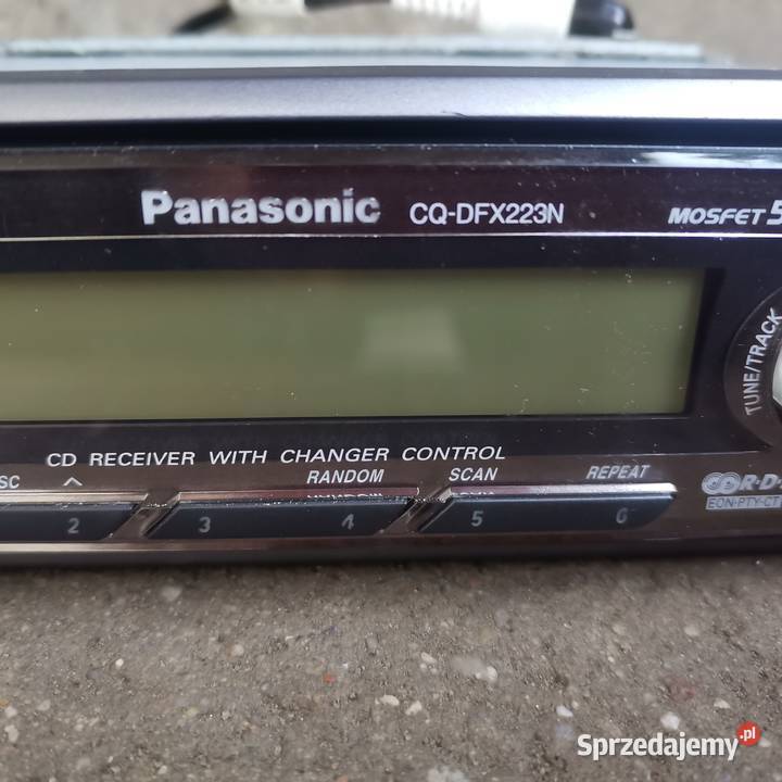 Radio Panasonic CQDFX223N Gubin