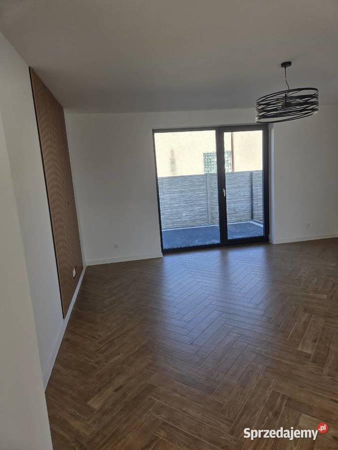 Sprzedam segment mieszkanie Warka Liczba pokoi 3