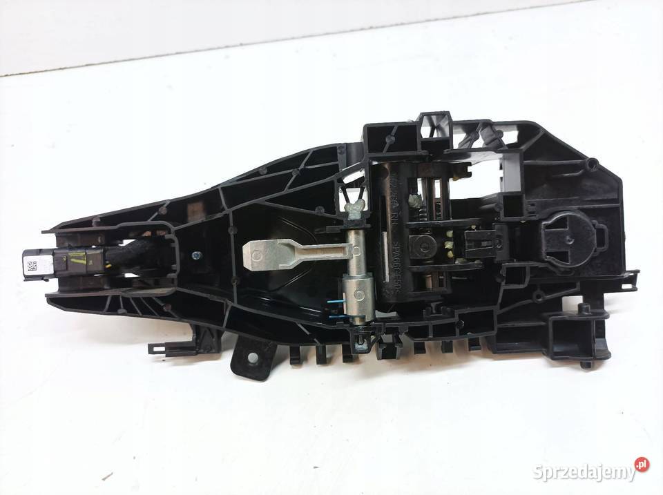 KLAMKA ZEWNĘTRZNA PRAWA PRZÓD KEYLESS BIAŁA Rok produkcji 2024 świętokrzyskie