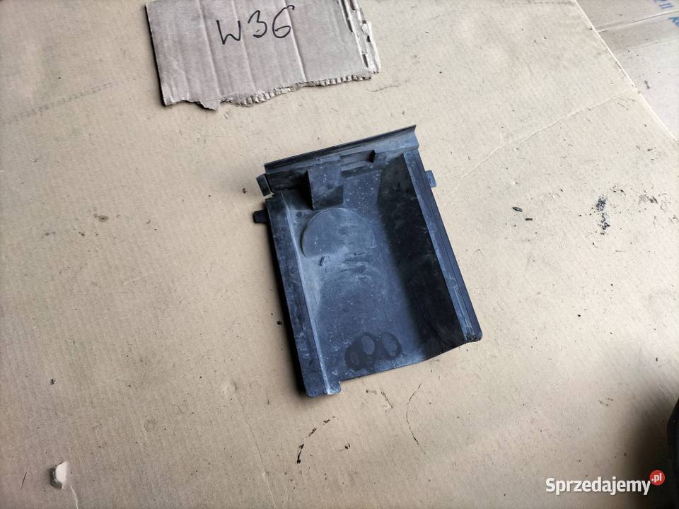 AUDI 80 B4 80B4 893805965 ŁAPACZ POWIETRZA