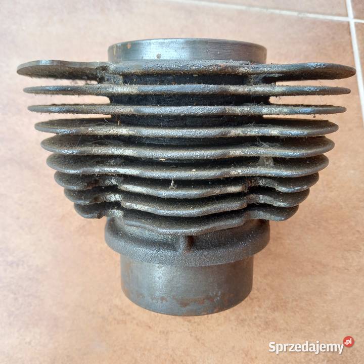 Junak M10 cylinder żeliwny wszystkie żeberka Jarosław