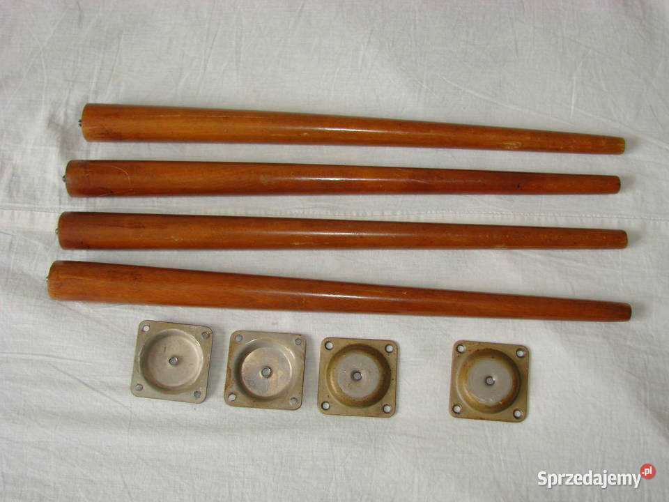 drewniane nogi stolika PRL