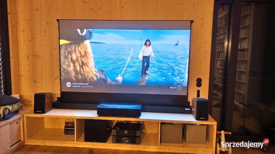 Ekrany projekcyjne Suprema Screen dostawa i Kraków