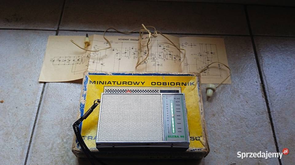 Kolekcjonerskie radio tranzystorowe z czasów PRL Kraków