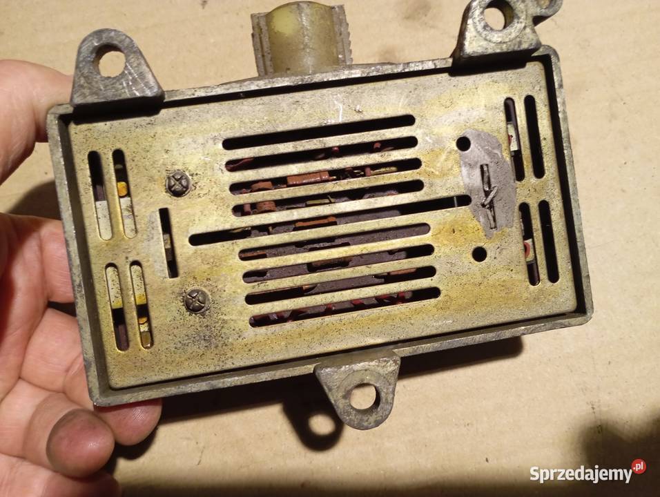 Regulator napięcia PP350 GAZ Wołga UAZ 469 452 Układ elektryczny, zapłon Zgierz