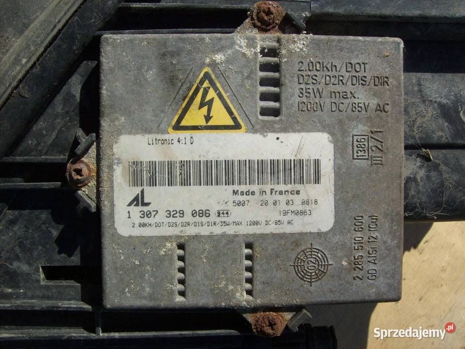 Mazda 6 Lampa przod przednia prawa lewa Xenon osobowe mazowieckie sprzedam
