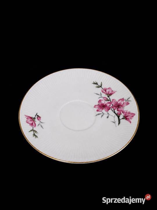 Chińska filiżanka ze spodkiem Porcelana w róże Poddębice