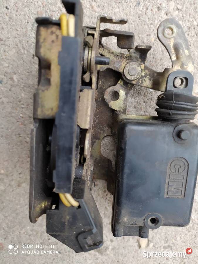 RENAULT 25 zamek drzwi z siłownikiem prawy tył Piaseczno sprzedam