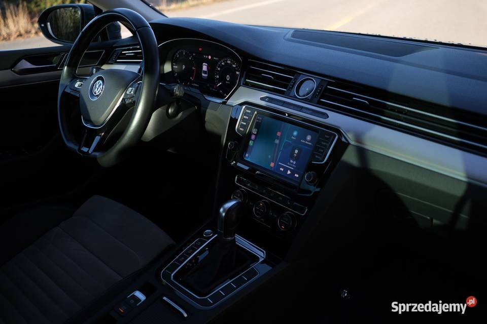 VW PASSAT B8 Highline 190 DSG nieuszkodzony Passat Lębork