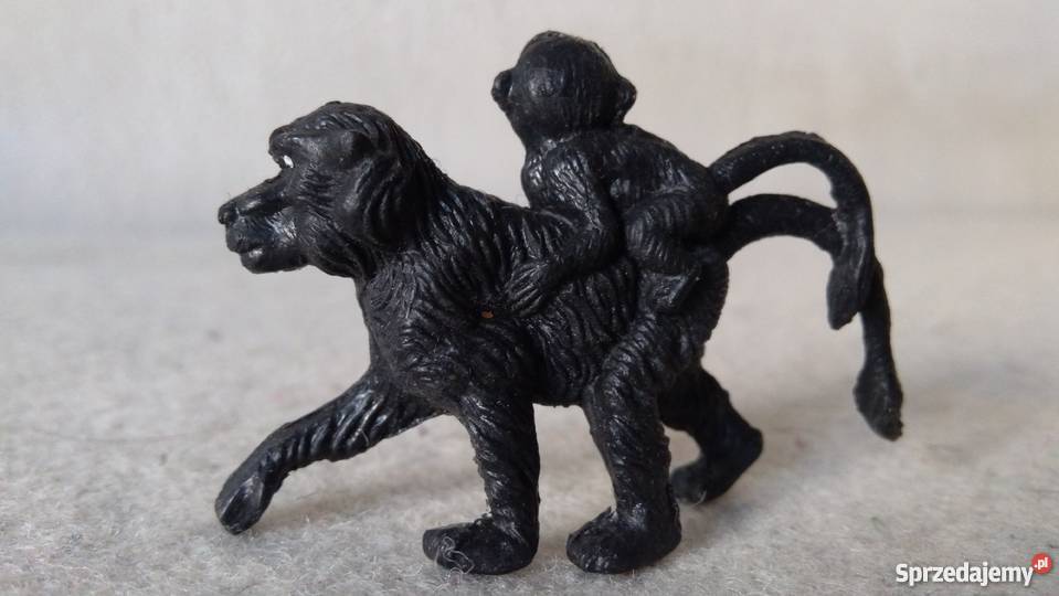 ZWIERZĄTKA figurki zwierząt pamiątka PRL Warszawa