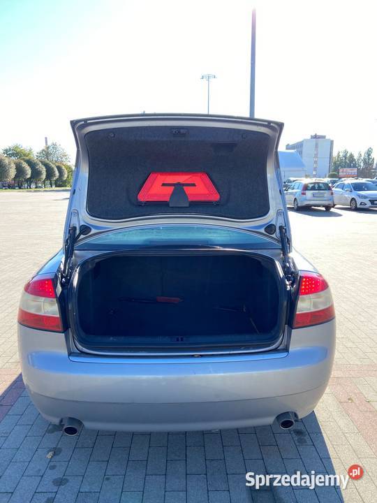AUDI A4 B6 18T 190 światła LED Słupsk sprzedam