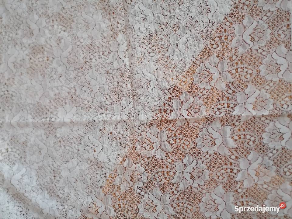 Dwie firanki w kwiatki rozmiar 106x57 każda biały Łódź sprzedam