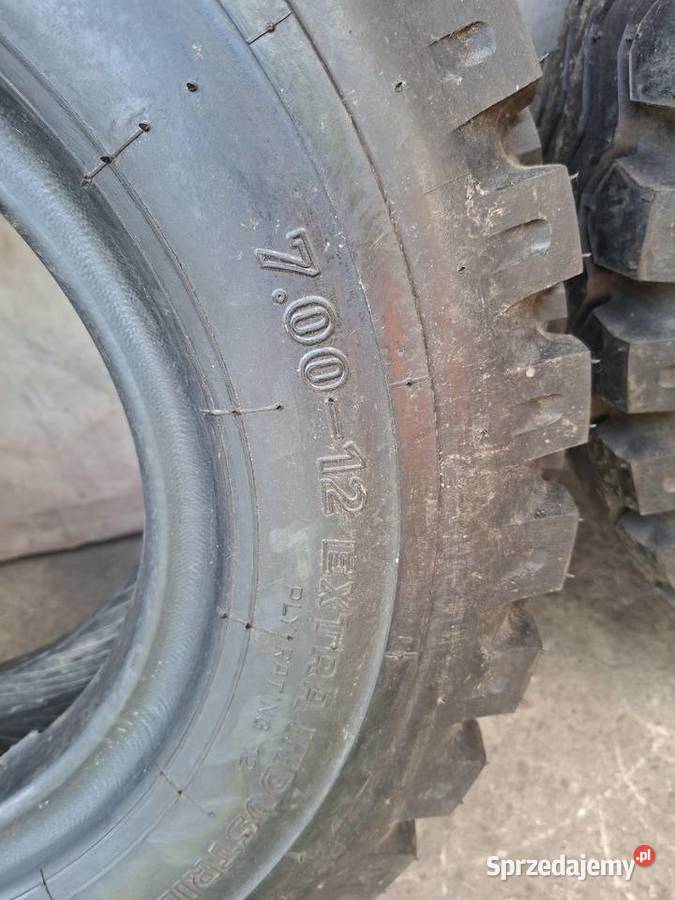 Opony przemysłowe 12 x 900 9 x 600 12PR nowe Jasło