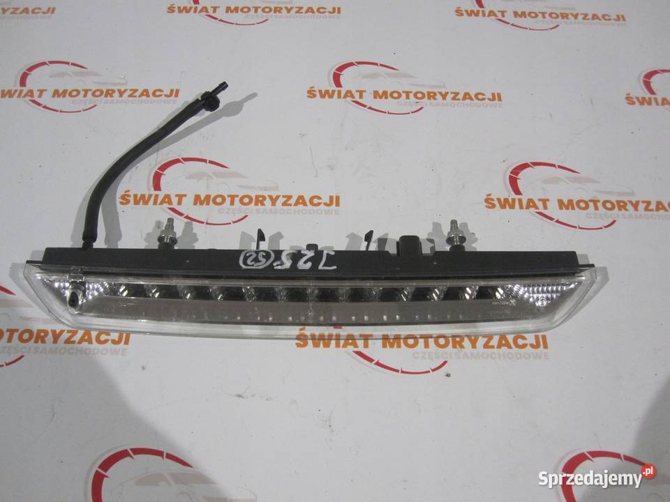 JEEP AVENGER 25r 12 TURBO światło lampa stop