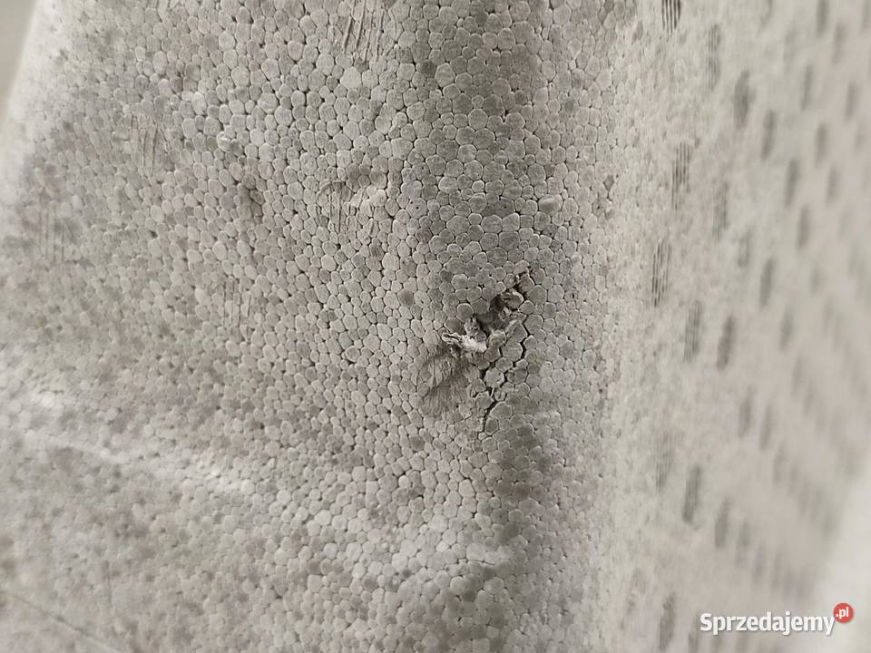 WYPEŁNIENIE STYROPIAN BAGAŻNIKA DACIA DUSTER I osobowe Pozostałe sprzedam