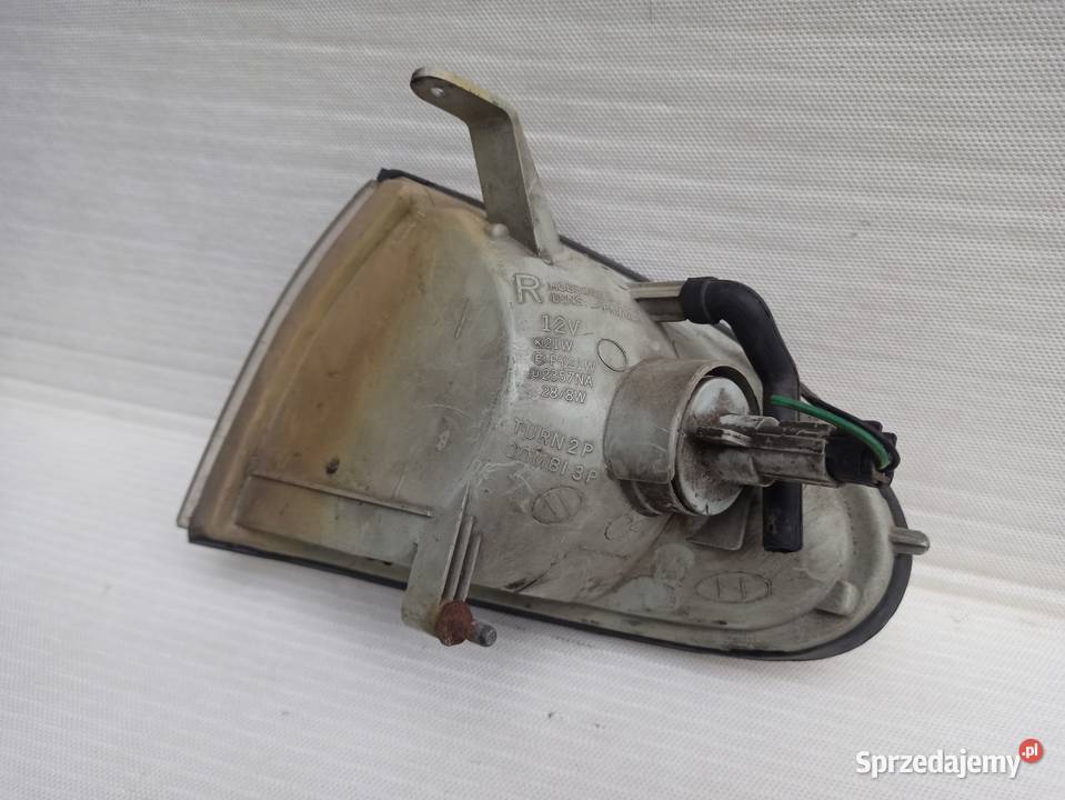 Hyundai Accent kierunkowskaz kierunek prawy Sieradz sprzedam