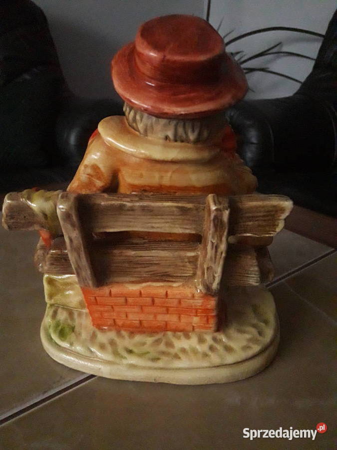 Figurka porcelanowa Włochy Porcelana i szkło Janów Lubelski