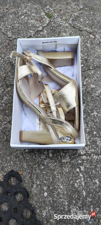 Buty złote skóra Szamotuły