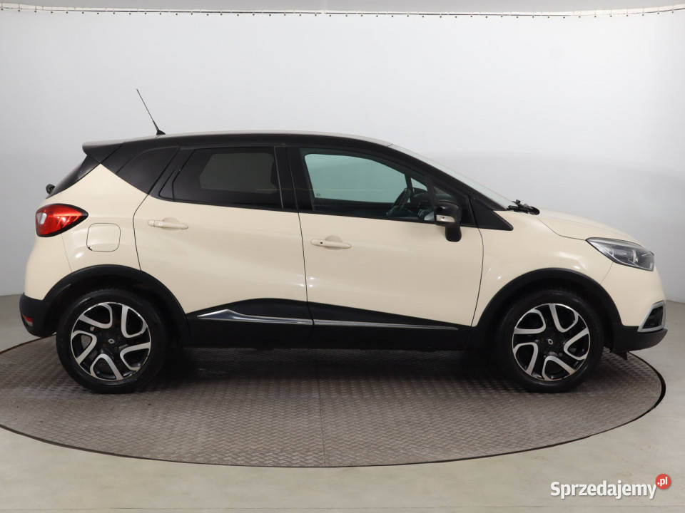 Renault Captur 09 TCe Bielany Wrocławskie