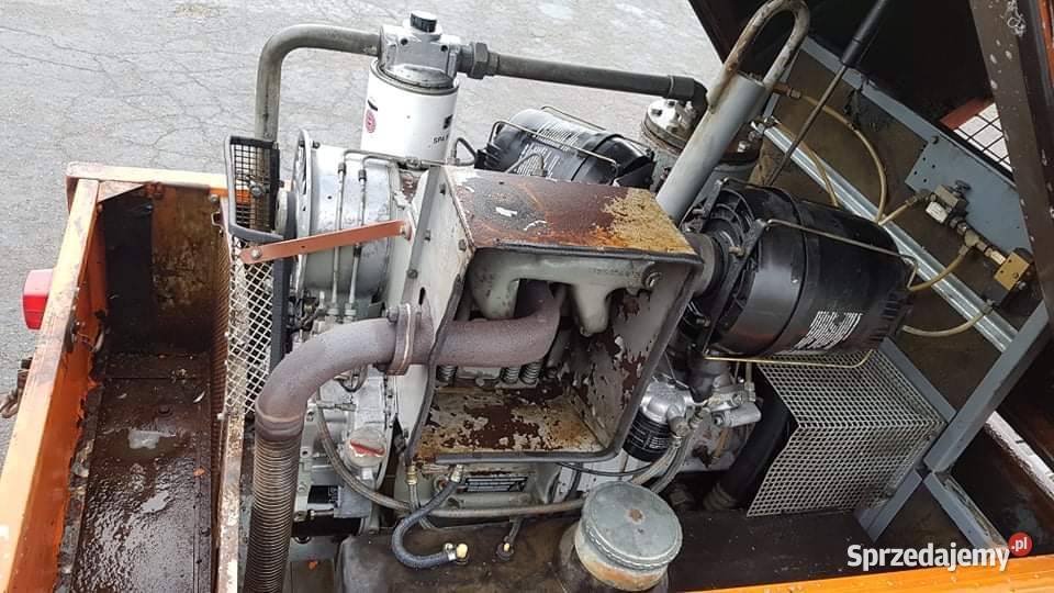 Kompresor śrubowy Mannesmann Demag AG 4100 3m3 Zbylitowska Góra