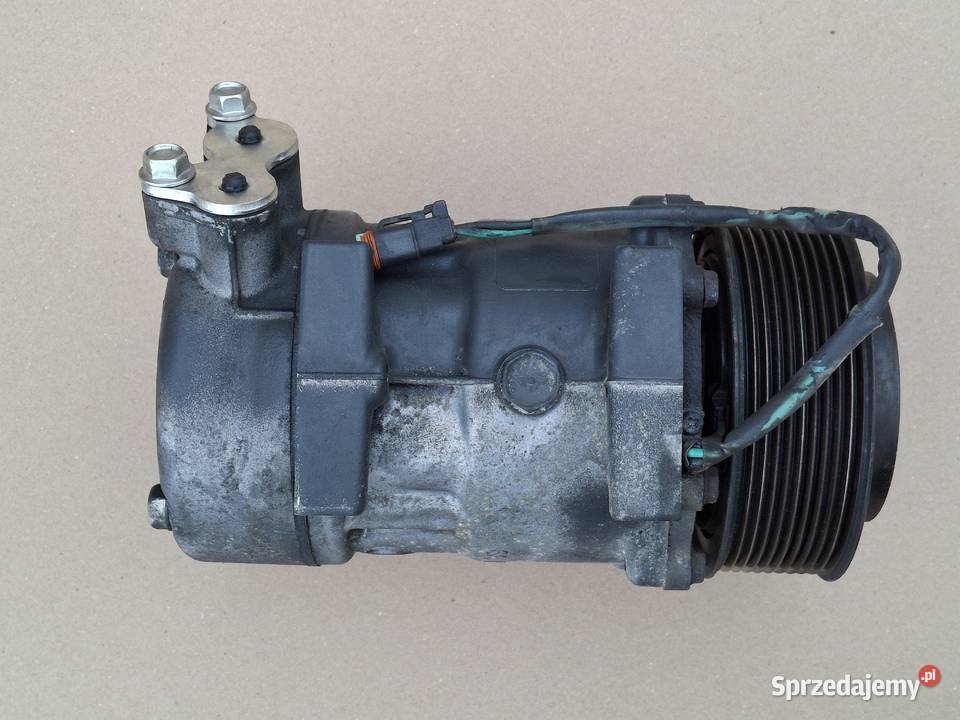 SCANIA KOMPRESOR SPRĘŻARKA POMPA KLIMATYZACJI Bieleń