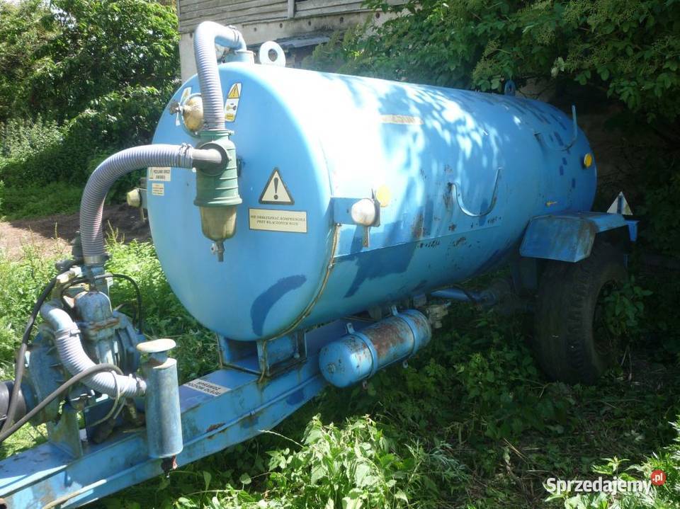 Wóz asenizacyjny beczkowóz 2500l POMOT Chojna Beczkowozy Sielsko