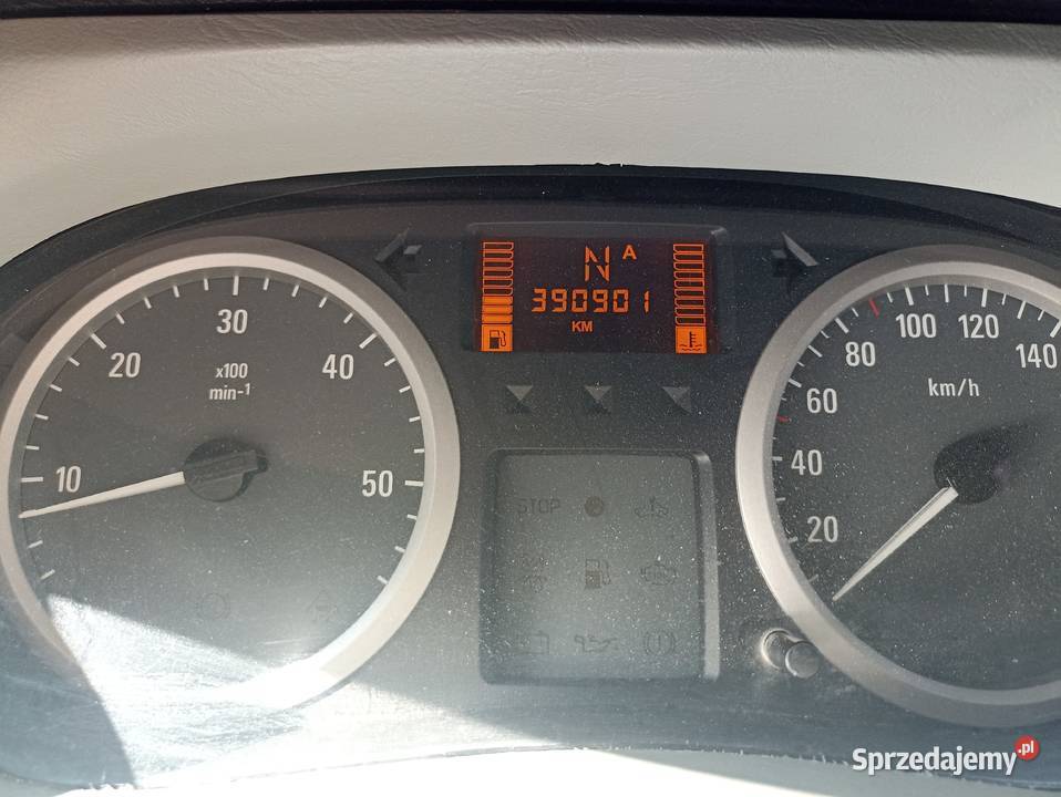 Opel Vivaro 25 CDTI 2007 pierwszej rejestracji 6 diesel Kielce