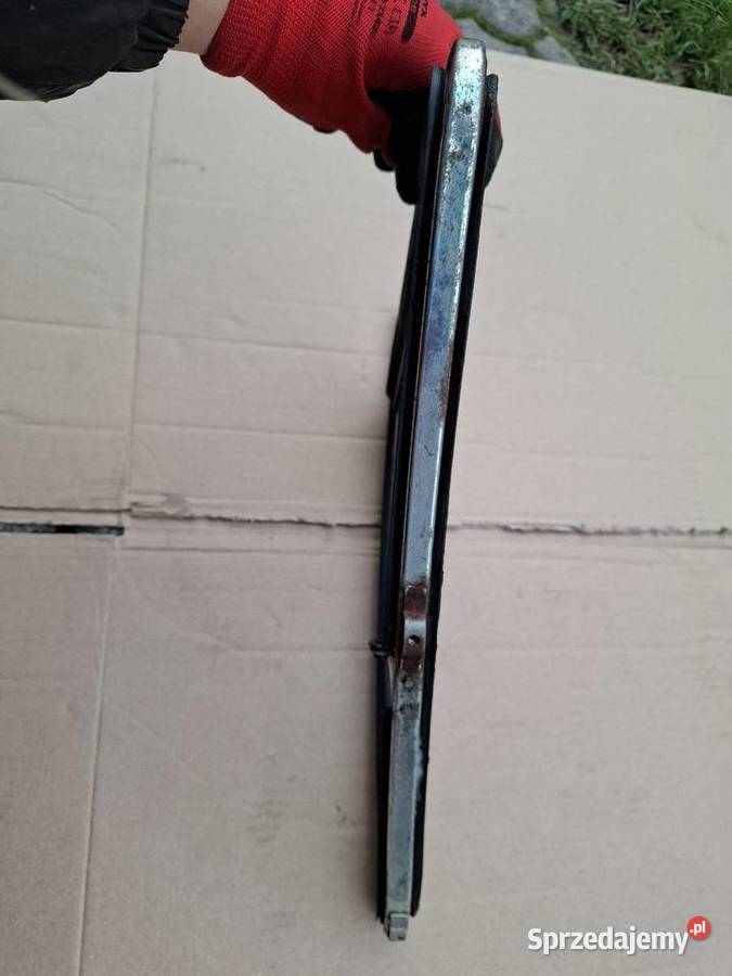 Fletnerka szybka szyba trójkątna trójkąt Fiat Boczne (drzwi)