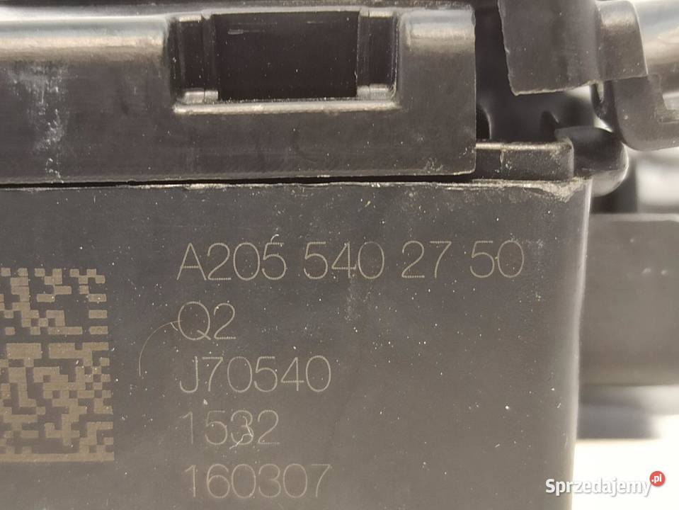 MERCEDES W205 SKRZYNKA BEZPIECZNIKÓW A2055402750