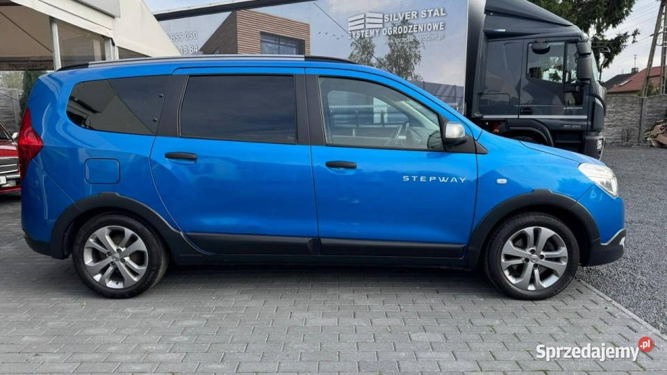 Dacia Lodgy Stepway 7Osobowa 12 Benzyna 116 ASR (kontrola trakcji) łódzkie Zduńska Wola