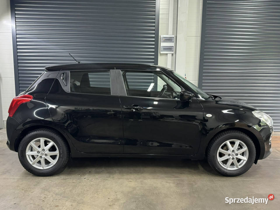 Suzuki Swift bezwypadkowy stan perfekt zero Chechło