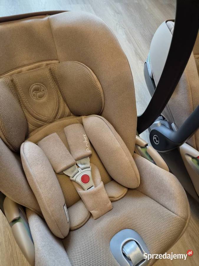 Foteliki samochodowe Cybex Cloud T iSize Wkładka dla niemowląt Wrocław sprzedam