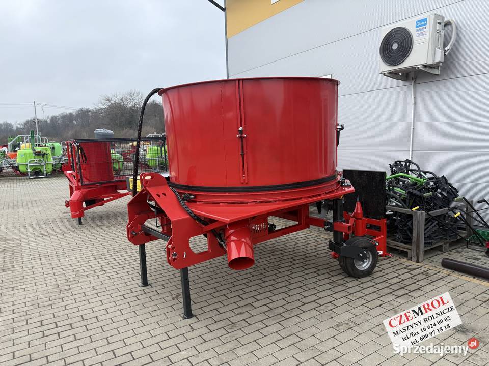 Ścielarka rozścielacz słomy na okrągłe bale Jarosław sprzedam