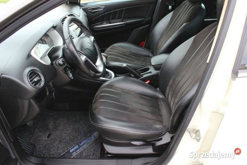 Sprzedam elektrycznie ustawiane fotele małopolskie