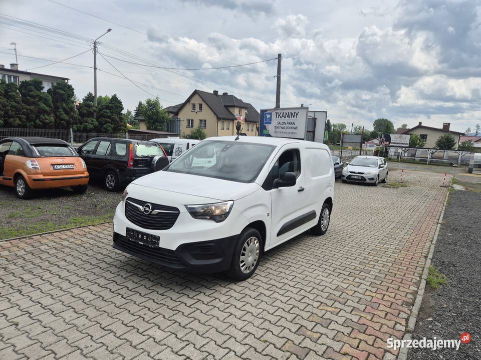 2020 Opel Combo 135 15d 76 Zadbany Bezwypadek 76KM Bujaków