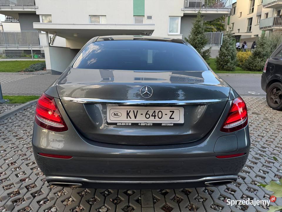 MercedesBenz E350e W213 Virtual Burmester Pano Klasa E