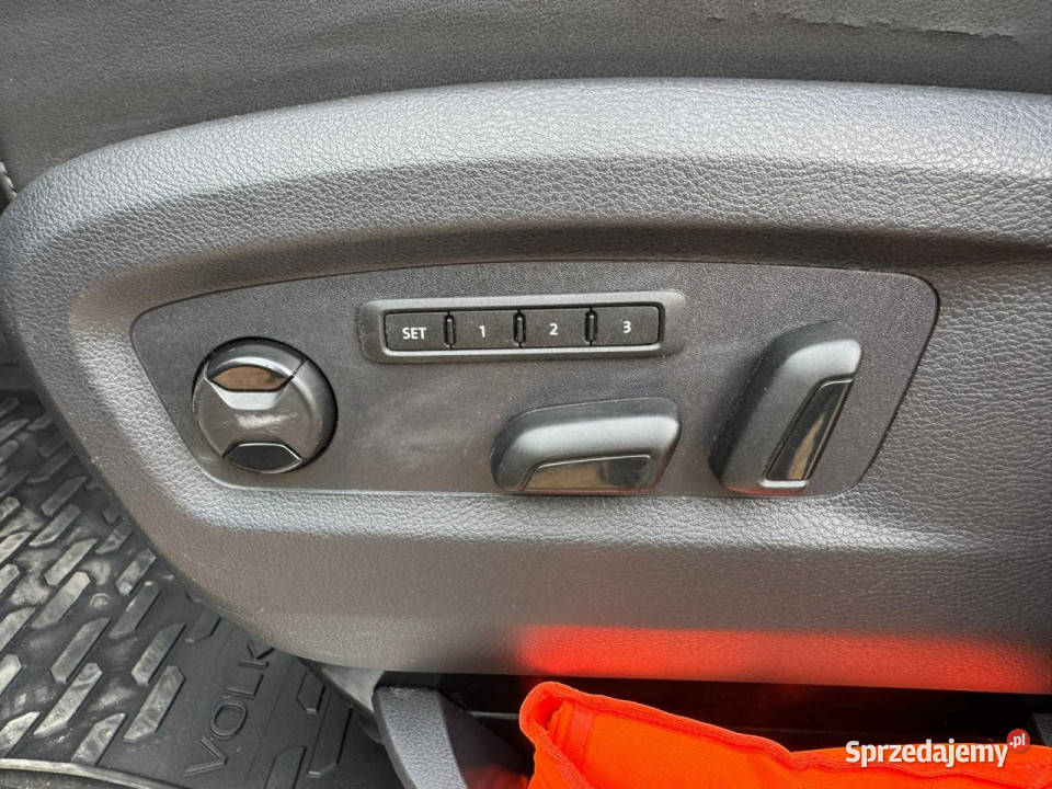 Volkswagen Multivan 20TDI 4MOTION Highline Skóry kamera cofania Syców