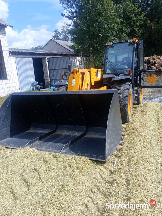 Ładowarkę teleskopową JCB 57170 Zwoleń