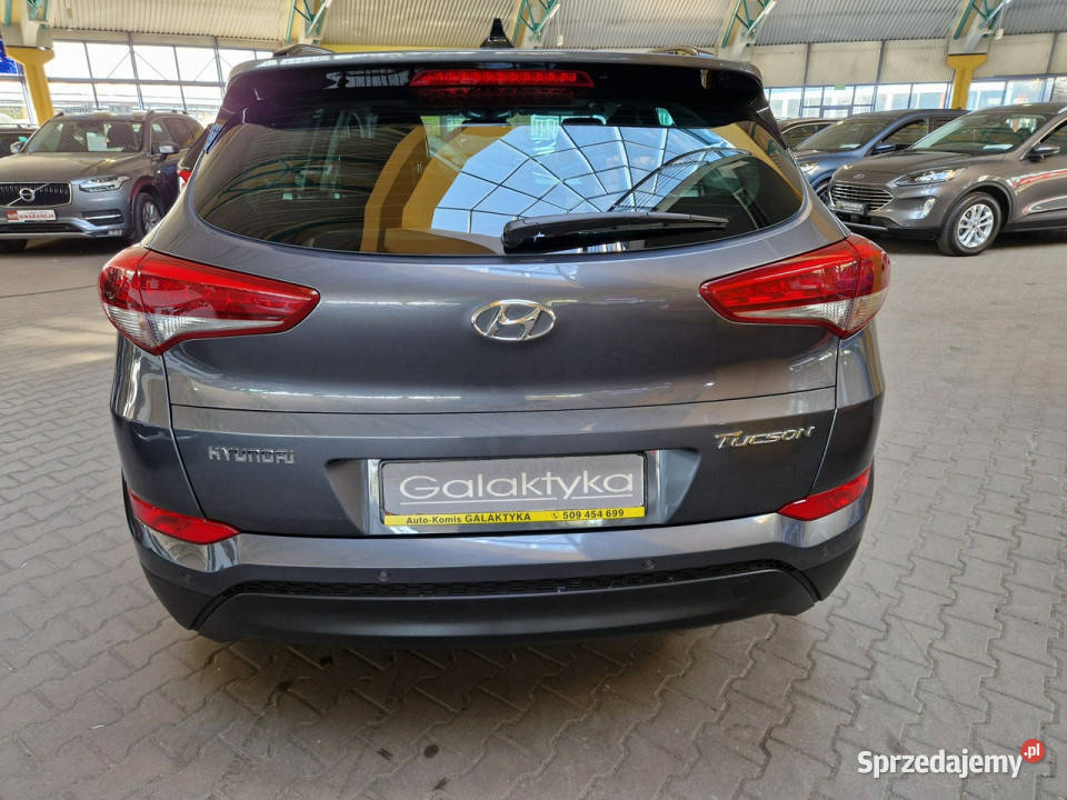 Hyundai Tucson opis W podanej Roczna Gwarancja sprzedam