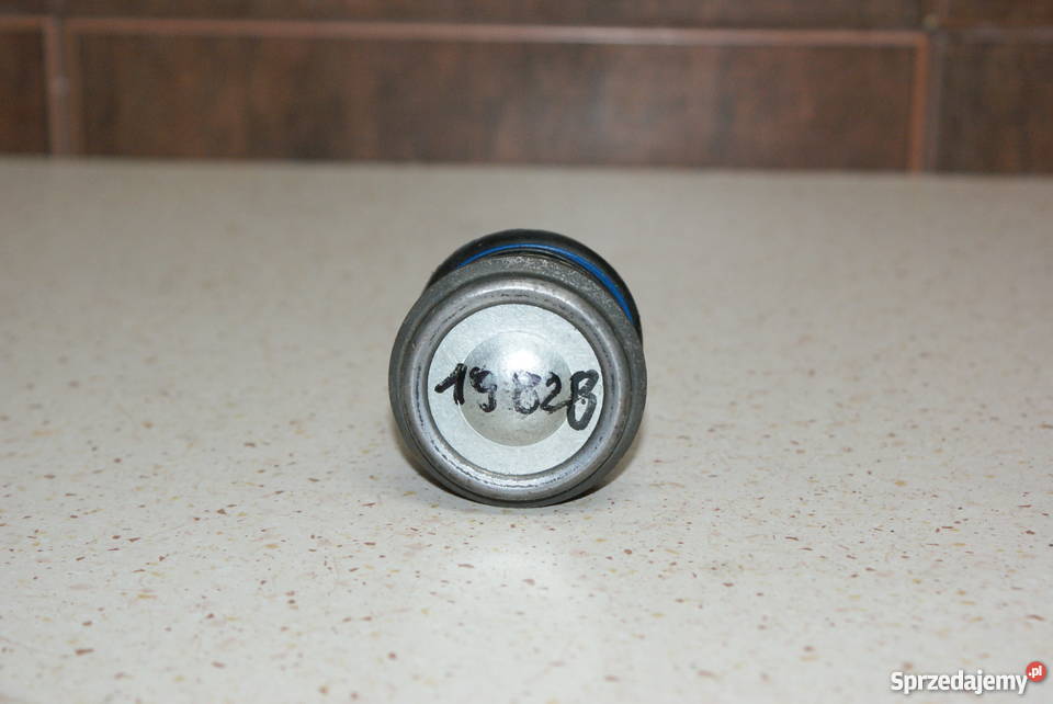 Sworzeń wahacza przód LP dolny 18mm MERCEDES 190 Białobrzegi